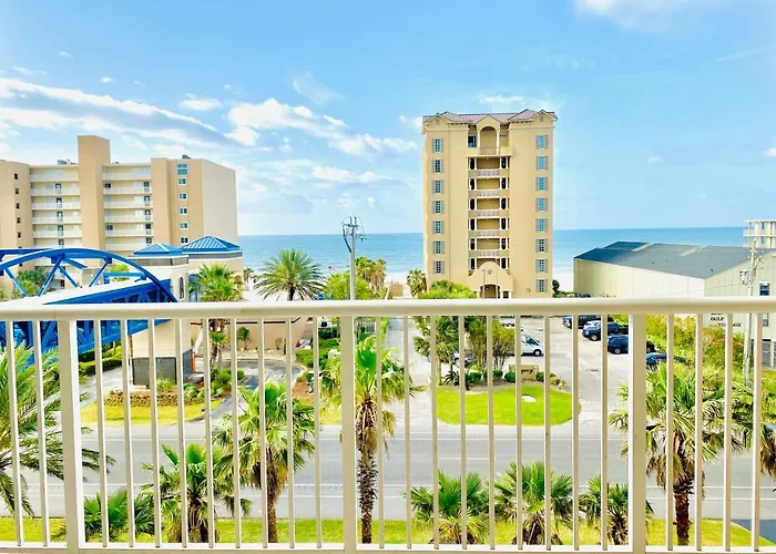 Holiday home Crystal Tower 407 By Albvr - Beachfront Pool, Great Amenities And Private Walk-over To Gulf Shores