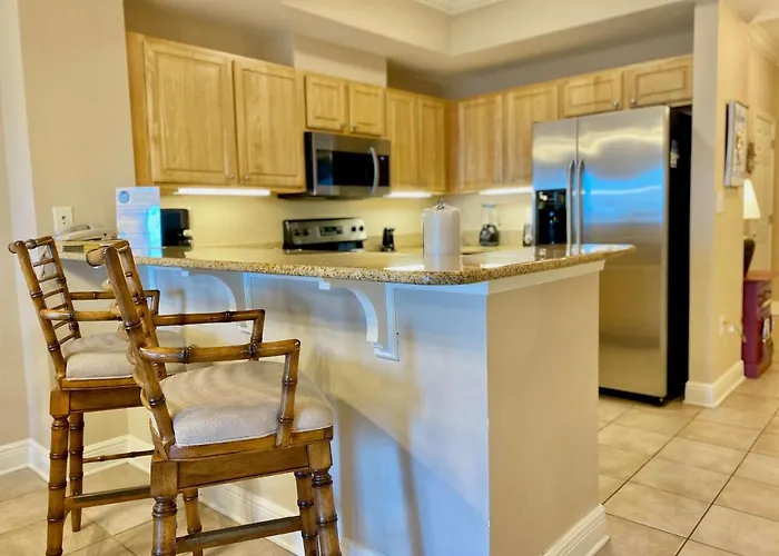 Crystal Tower 407 By Albvr - Beachfront Pool, Great Amenities And Private Walk-over To Holiday home *