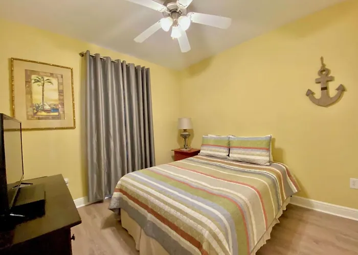 Crystal Tower 407 By Albvr - Beachfront Pool, Great Amenities And Private Walk-over To Gulf Shores